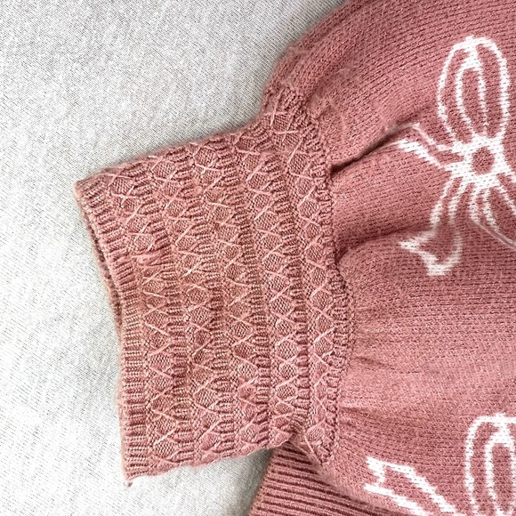 Willow and Wind Pink Bow Sweater - Picture 4 of 9